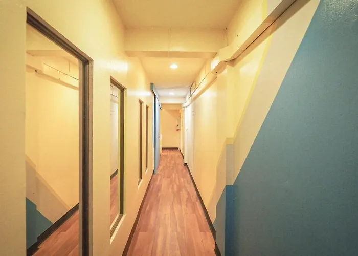 I-sleep Silom Хостел *
