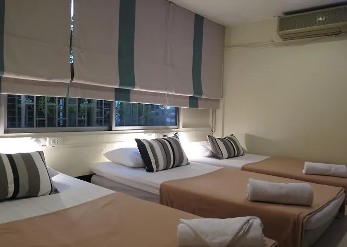 I-sleep Silom Хостел